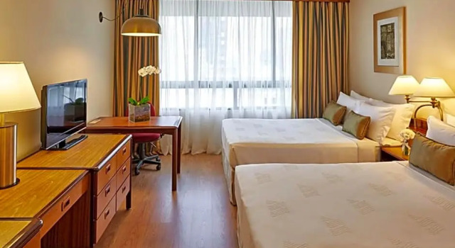 Четырёхместный номер Executive Maksoud Plaza Hotel Distributed by Accorhotels
