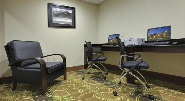 La Quinta Inn And Suites Memphis Wolfchase, 예약 호텔 멤피스 테네시