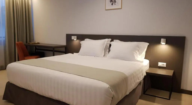 Номер Deluxe NOVO Boutique Hotel