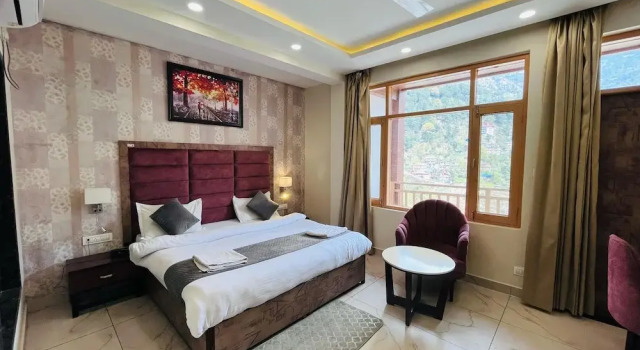 Номер Premium Hotel Pawan Regency- Best Mountain View Hotel In McLeodganj