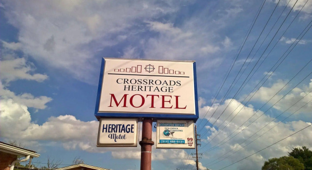 Crossroads Heritage Motel, Забронировать Мотель Уэнтзвилл Миссури, рядом с Парк Quail Ridge