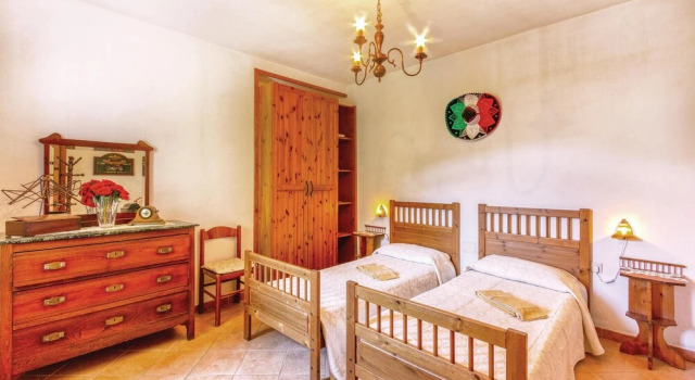 Casa Tommasi, Забронировать Отель Стаццема 