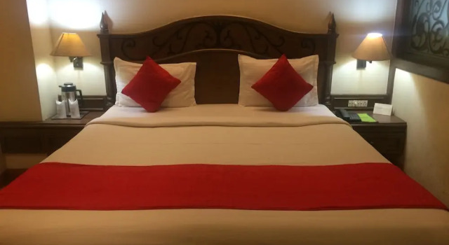 Номер Business Park Palace Hotel