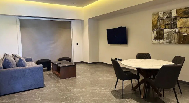 Hotel Suites Regente, Rezerwuj Hotel Hotele w State of Puebla z parkingiem, Parking
