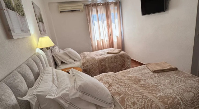 Четырёхместный номер Standard Sun Serramar Boutique Hostal