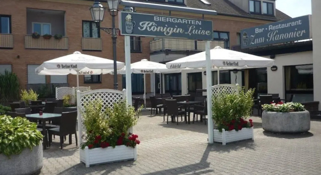 Stadt gut Hotel Traditionshotel Großbeeren 1813, Rezervovat Hotel Hotely v Braniborsko s parkováním, Parkování