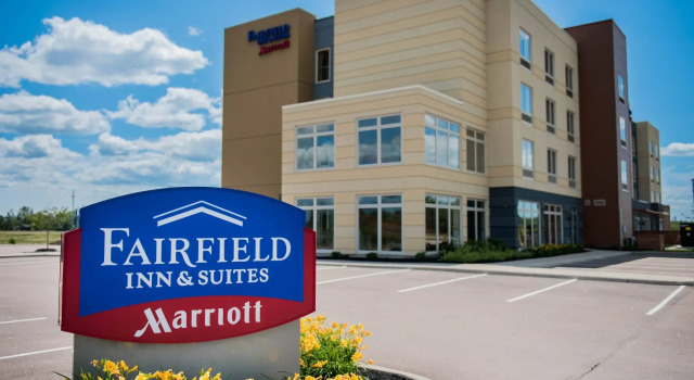 Fairfield Inn & Suites by Marriott Moncton, Забронировать Отель Монктон Нью-Брансуик