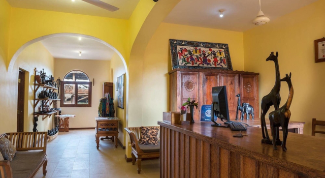 Sand Bank View Hotel