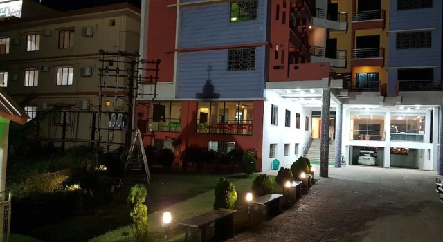 Hotel Swagatam International (Tarapith), Rezervovat Hotel Tarapith West Bengal