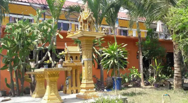 Wang Pla Guesthouse & Fishing Park, Забронировать Отель Тха-Муанг провинция Канчанабури