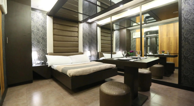 Номер Standard Victoria Court North Edsa