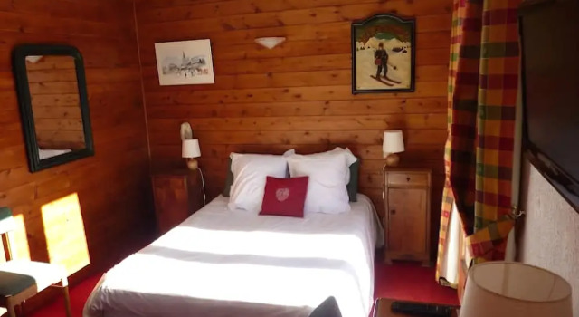 Les Glières - Champagny-en-Vanoise, Забронировать Отель Шампани-ан-Вануаз Ла-Плань-Тарантез