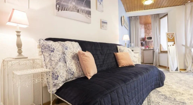 Студия Romantic Studio Center