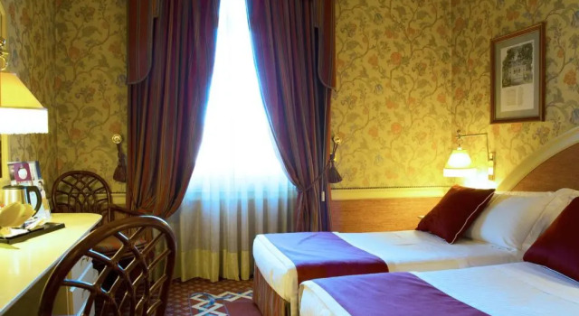 Twin room Hotel Milano Regency
