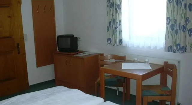 Номер Standard Bauerndörfl Rindereben