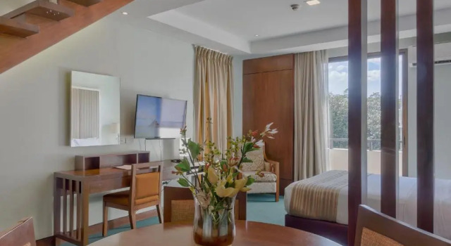 Семейный номер Standard Mansion Garden Hotel