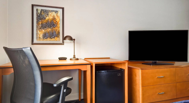 Четырёхместный номер Standard Fairfield Inn & Suites by Marriott Atlanta Kennesaw
