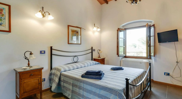 Belvilla by OYO Tranquil Farmhouse near Nightlife, Buchen Sie Ferienhaus Terranuova Bracciolini 
