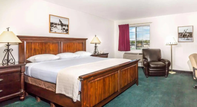Двухместный номер Business Super 8 by Wyndham Wickenburg AZ