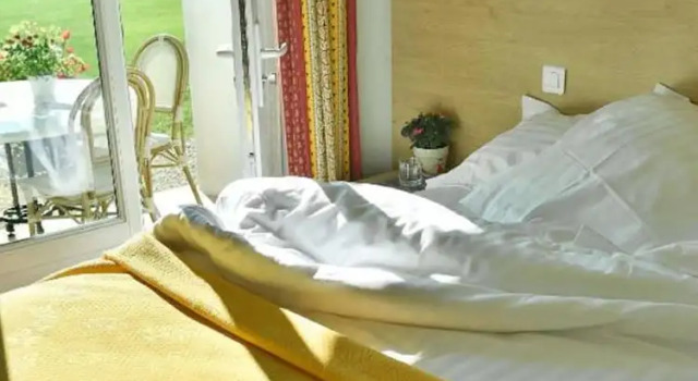 Номер Comfort с видом на сад Mas de la Grenouillère Hôtel et Centre équestre en pleine nature