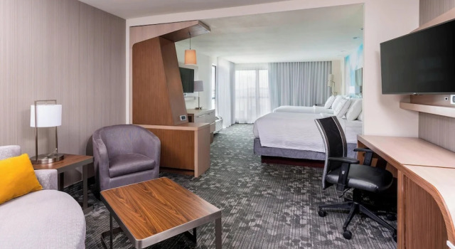 Люкс Courtyard by Marriott Bismarck North