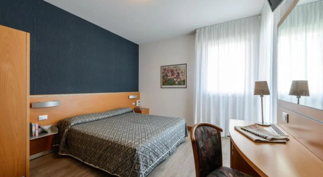 Двухместный номер Standard с балконом Hotel Bella Venezia Mare