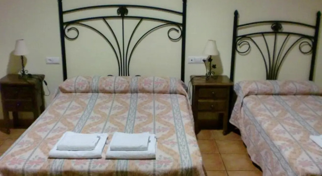 Трёхместный номер Standard Hostal las Tres Jotas