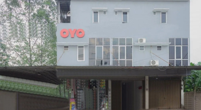 Oyo 390 77 Guesthouse, Book Hotel Jakarta Jakarta Province