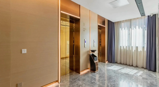 Lavande Hotel (Hechi Macau International City), Забронировать Отель Отели Хэчи с парковкой, Парковка
