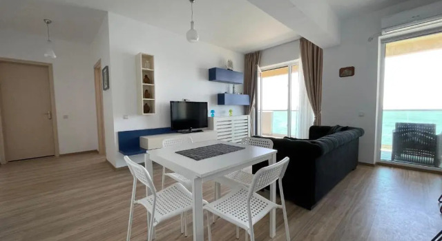 Blue Apartament by Moonlight, Забронировать Апартаменты/квартира Констанца жудец Констанца