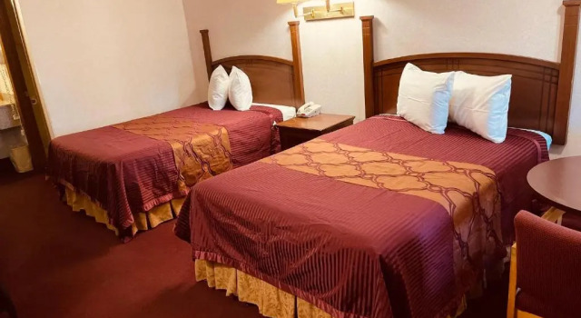 Четырёхместный номер Standard Rodeway Inn Augusta West - Fort Gordon