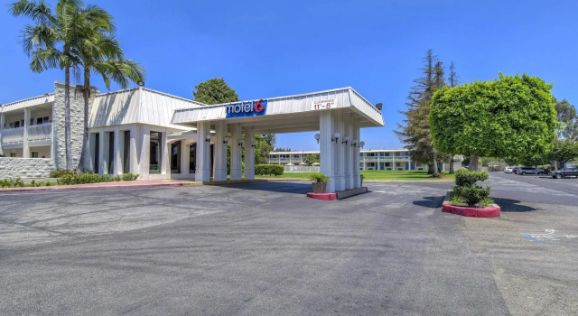 Motel 6-Claremont, CA, Reserva ahora Motel Claremont Área metropolitana de Los Angeles