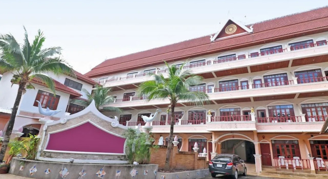 NIDA Rooms Cape Patong Malibu, Забронировать Отель Отели Патонг-Бич с бассейном, рядом с Больница Патонга, Бассейн