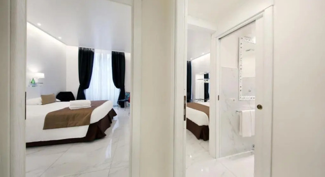 La Maisonnette Tritone Trevi Apartment Rome, Забронировать Апартаменты/квартира Отели Рима с парковкой, рядом с Универмаг La Rinascente, Парковка