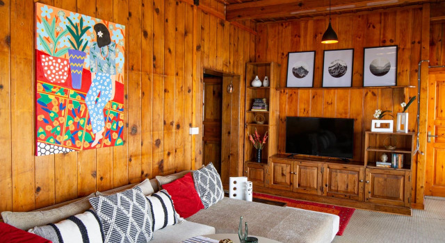 Вилла с 5 комнатами Avalon Cottages Kanatal