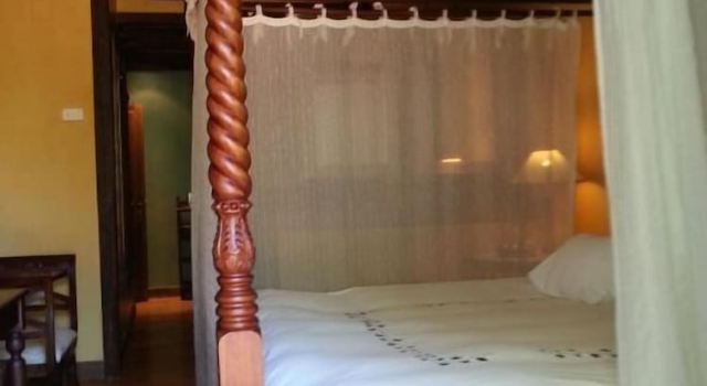 Полулюкс с балконом Hotel Ruralis Peña Del Alba
