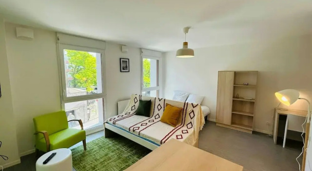 We Live In R - Suite 203, Rezerwuj Apartament Reims Champagne