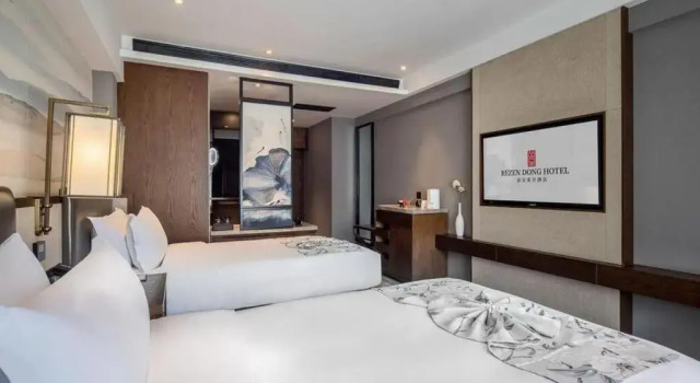 Rezen Dong Hotel (Harbin West Railway Station, Wanda Plaza), Varaa Hotelli Harbin Heilongjiang