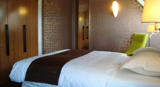 Standard Dreier Zimmer Hotel Restaurant Crystal