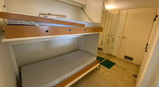 Beautiful Apartment On The Marina, Rezerwuj Apartament Hotele w Bruksela z parkingiem, Parking