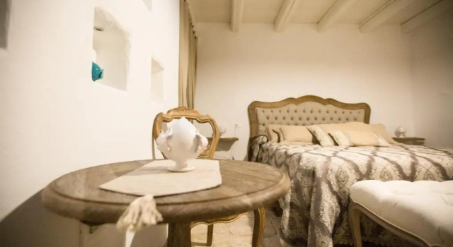 Trulli nel centro storico di Alberobello, Забронировать Отель Бизнес-отели Альберобелло, 4* 5*