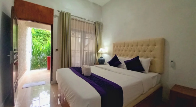 Matahari Inn Kuta Lombok, Book Hotel Hotels in Lombok with Parking, Parking