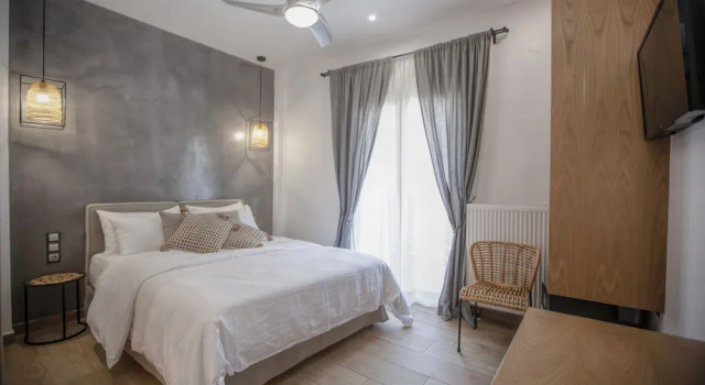 Двухместный номер Standard с балконом и с видом на горы Oikia Guesthouse Meteora