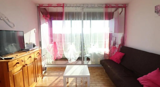Appartement Le Grau-du-Roi, 1 pièce, 5 personnes - FR-1-307-140, Book Apartment Hotels in Camargue with a Pool, Swimming Pool