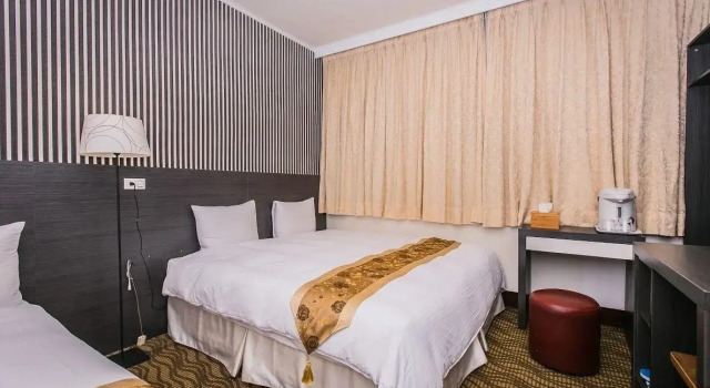 Hotel Queen