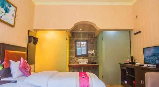 Lanting Bieyuan Inn
