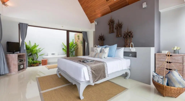 Chic Baan Capo - Luxury Four Bedroom Beachfront, Забронировать Отель Отели Южного Таиланда с парковкой, Парковка