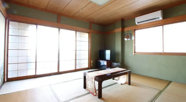 Hikari No Yado