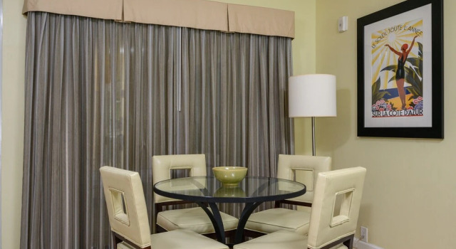 1ivd103j 1 Bedroom Hotel Room, Забронировать Отель Форт-Лодердейл Broward County, рядом с Kindred Hospital South Florida - Ft. Lauderdale