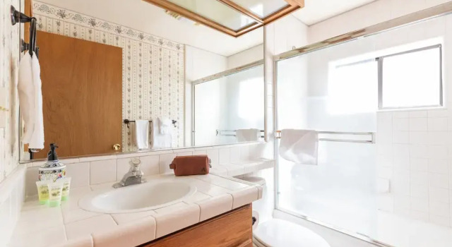 Sunnyside by Avantstay Charming Lake Tahoe Chalet on Tahoes West Shore, Забронировать Шале Виллы Тахо-Сити, Вилла